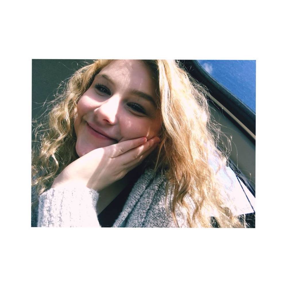 Meet your Posher, Deana